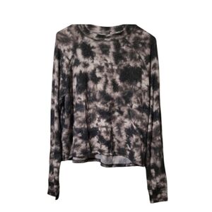 SO Black and White Tie Dye Scoop Neck Long Sleeve Sweater Size Medium